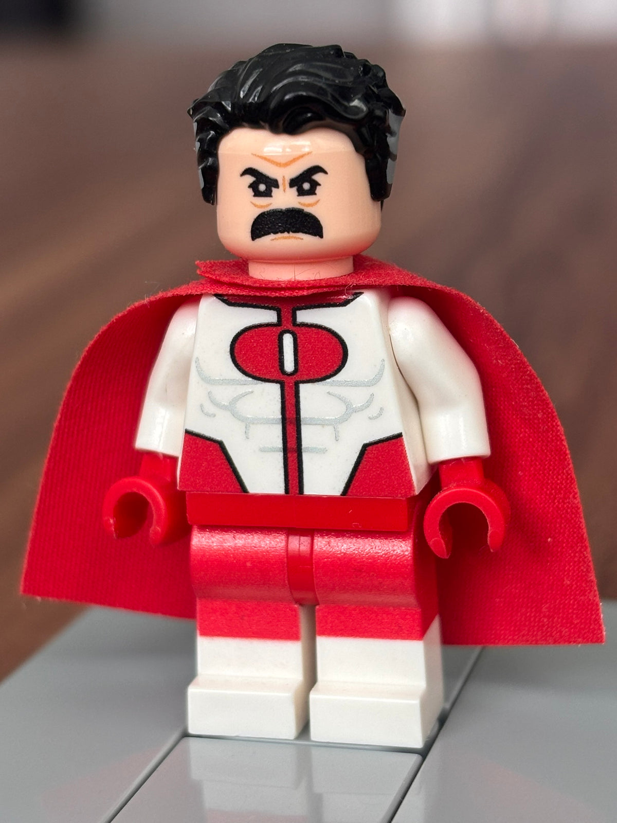 Forrestfire Omni-Man minifigure